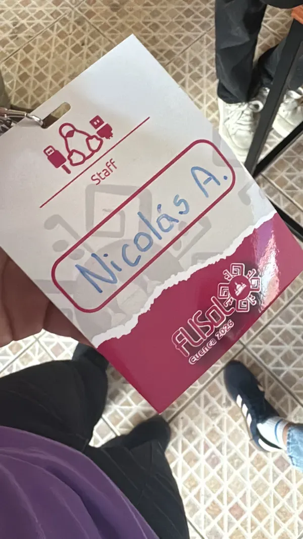 AWS Club en FLISol — foto 3