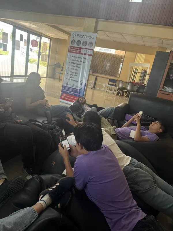 AWS Club en FLISol — foto 40